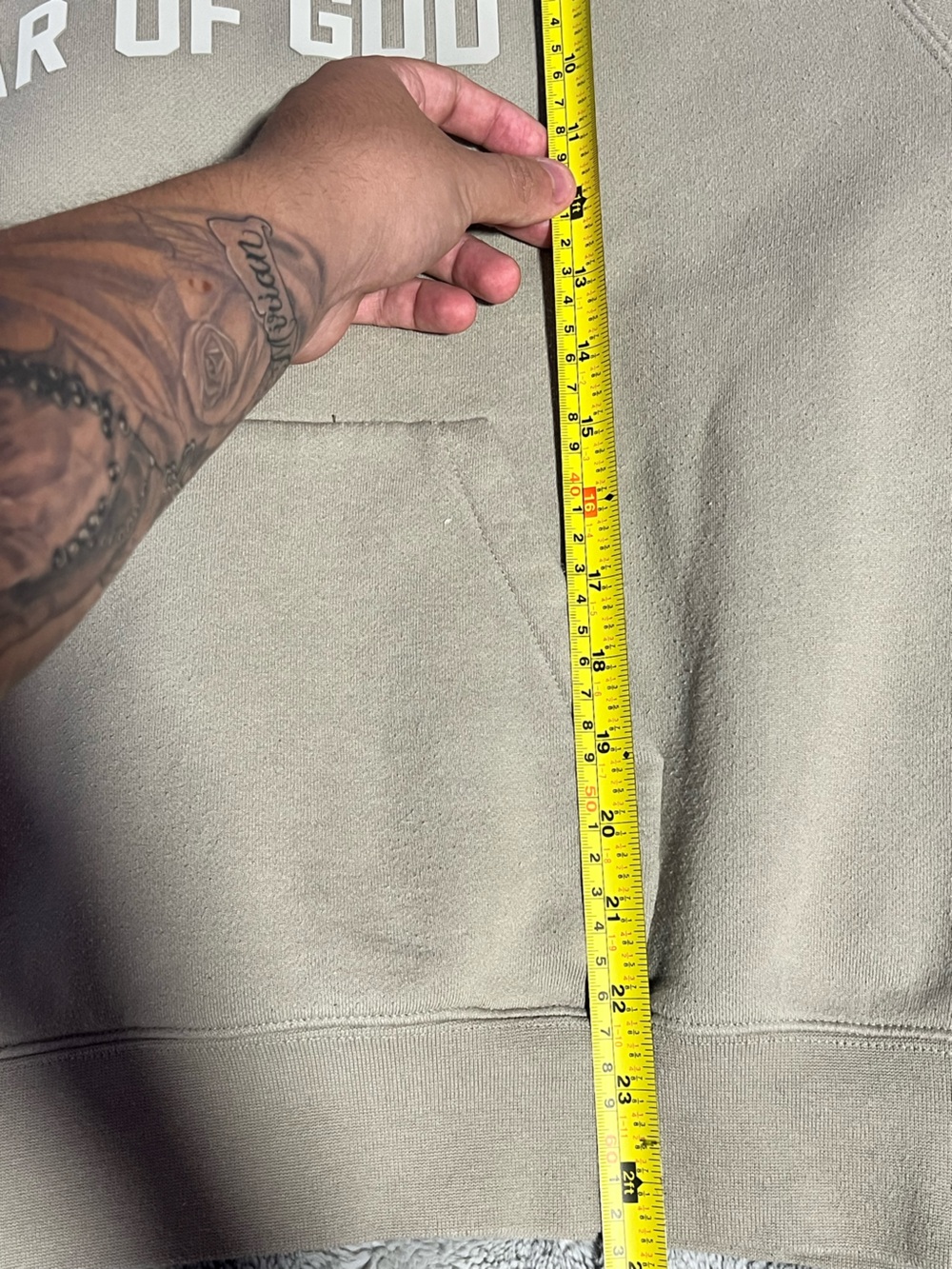 Essentials Hoodie Cream/Biege - Picture 6 of 7